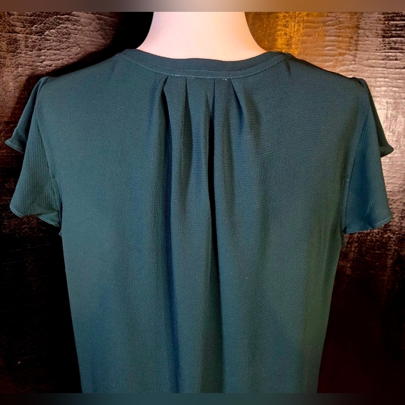 New Without Tags Calvin Klein V-Neck Hunter Green Blouse Size Large - Picture 7 of 8